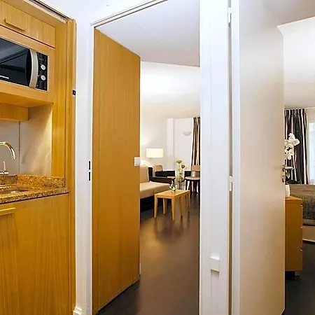 Residhome Opéra Appart hôtel 4*