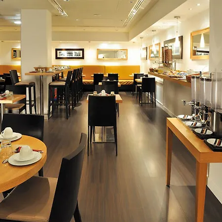 מלון דירות Residhome Opera