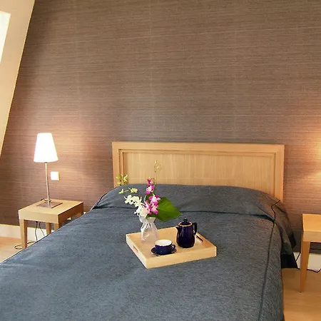 レジドーム オペラ 4* パリ